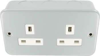 2G 13A UNSWITCHED SOCKET METAL CLAD