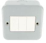 10A 3-G 2-W SWITCH METAL CLAD