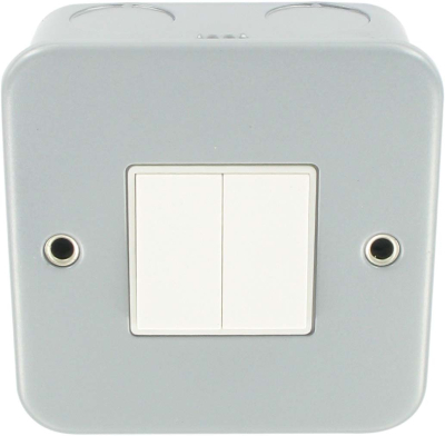 10A 2-G 2-W SWITCH METAL CLAD