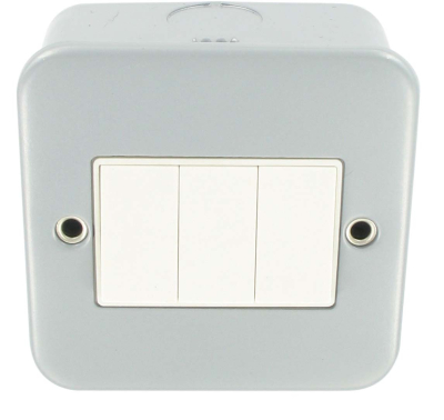 10A 3-G 2-W SWITCH METAL CLAD
