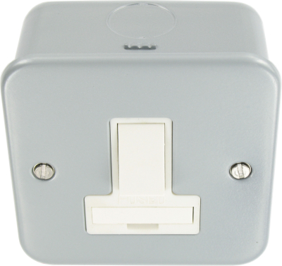 13A FUSED UNIT W/D.P.SWITCH METAL CLAD